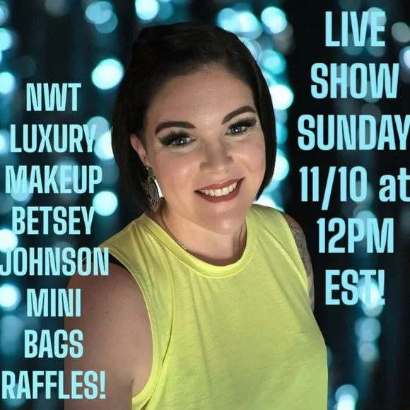 PLEASE LIKE THIS LISTING AND NEVER MISS A SHOW!! ❤️❤️ - Picture 14 of 16